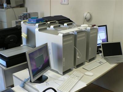 32 Cores 32 Cores